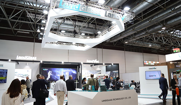 LandGlass at Glasstec 2022, Day 1