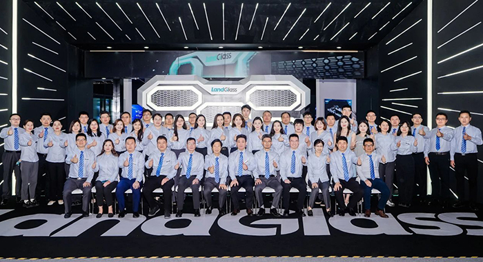 Stellar Civilization, Envisioning the Future | LandGlass Successfully Concludes China Glass 2025