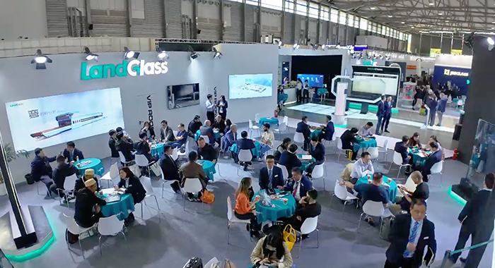 Grand Opening: Highlights from LandGlass on Day 1 of China Glass 2026