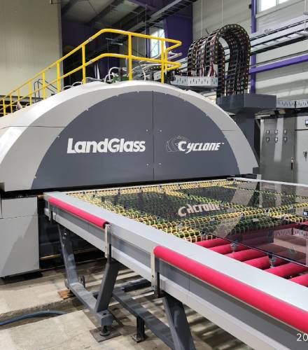 LandGlass Cyclone Glass Tempering Furnace Powers South Korea’s Je3Glass Toward Top-Three Ambitions