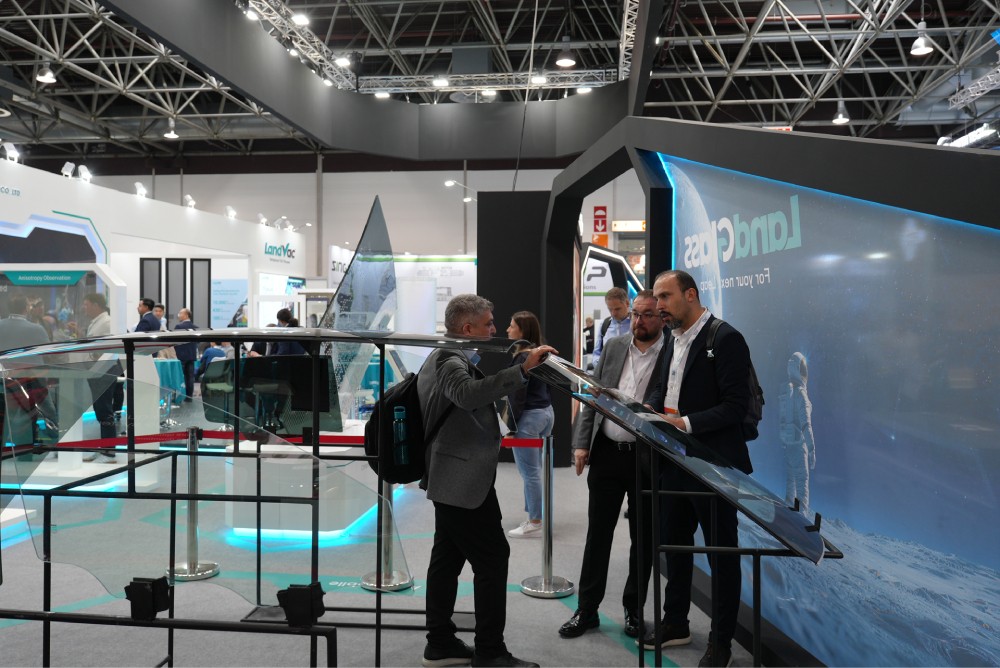 Moving Forward Together, Driven by Innovation | LandGlass Wraps Up a Successful glasstec 2026